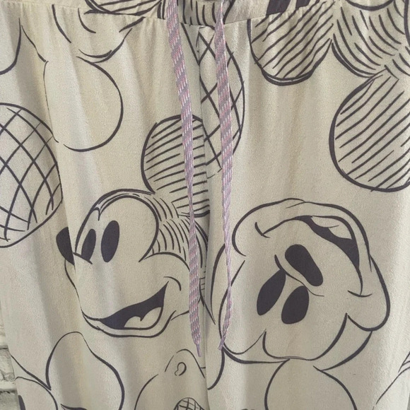 Women’s Disney Mickey Mouse purple print pajama lounge pants Size Large - Picture 3 of 4